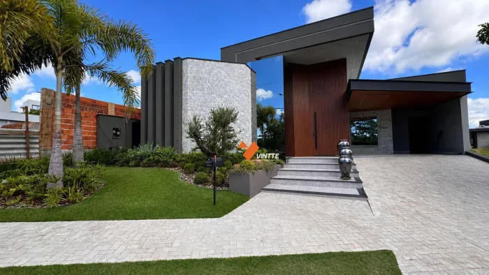 Casa com 4 dormitórios à venda, 236 m² por R$ 2.790.000,00 - Residencial Bourbon Parc - Pr