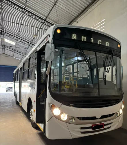 Ônibus Mercedes 1722 Caio 2011/2011