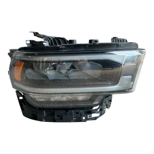Farol Direito Dodge Ram 2500/3500 2019 2020 2021 2022 2023 2024