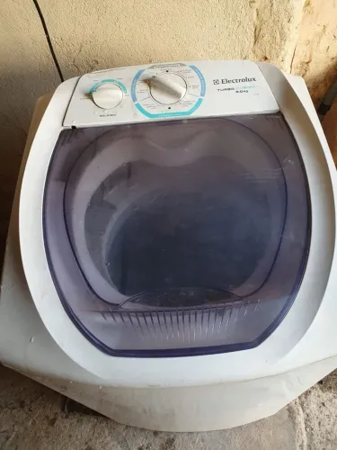 Máquina de lavar Eletrolux 6 kg