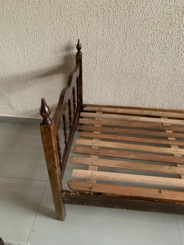 Cama solteiro