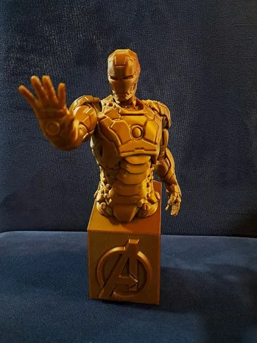 BUSTO HOMEM DE FERRO IMPRESSÃO 3D.