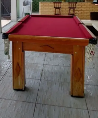 Mesa de sinuca em excelente estado 
