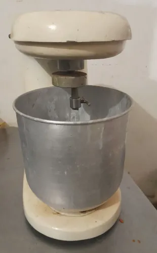 BATEDEIRA PARA PANIFICAÇÃO 