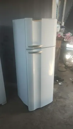 Geladeira duplex Eletrolux 