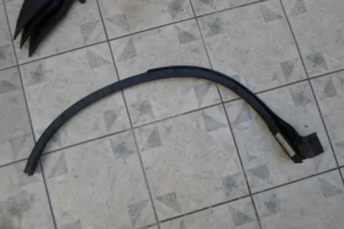 Aplique Do Paralama Esquerdo Honda Crv Preto