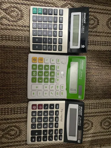 Vendo 3 calculadoras nova as 3 por 20,00 retira na rua da Mooca ou Sapopemba 