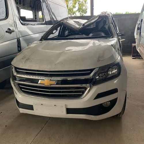Sucata de s10 2.5 flex 4x4 ltz pra retirar peças 