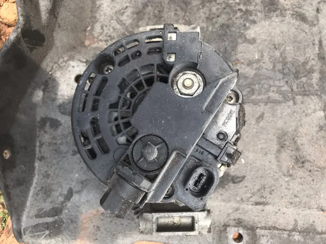 Bmw x1 aspirada alternador