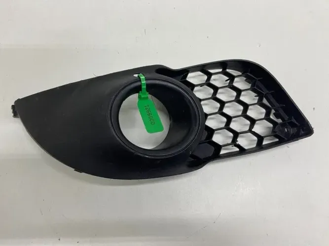 Moldura Farol Auxiliar Mitsubishi Lancer Gt 2012 A 2017 Esq