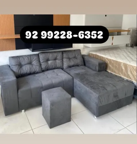 Sofá Retrátil de 3 Lugares com Chaise e Puff