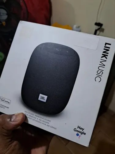 Caixa de Som JBL Link Music - 360º - Bluetooth - Google Assistant