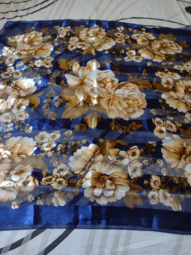 Vendo dois lençóis seminovos 