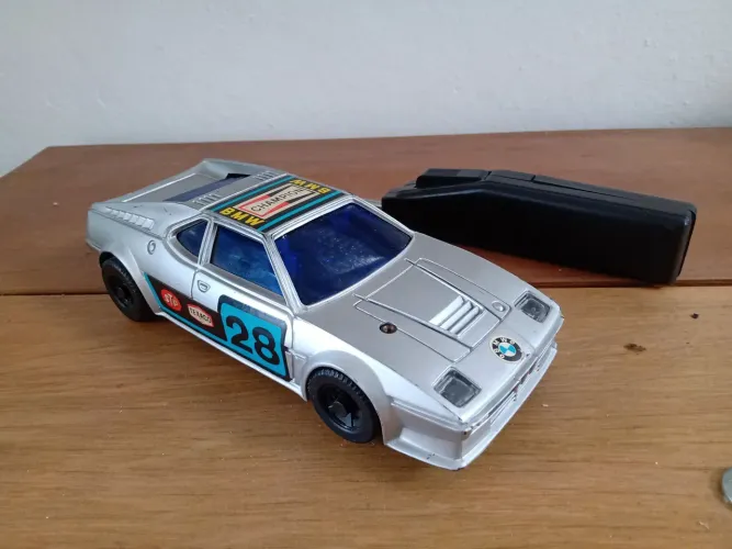 Carro de corrida BMW M1 - Brinquedo vintage