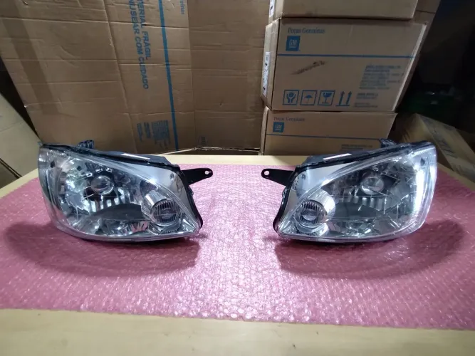 Par de farol classic cromado 2011/2016 original novo restaurado CD 379