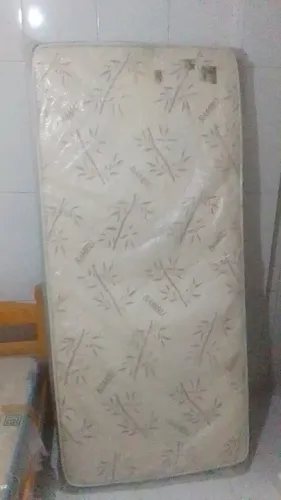 Colchão de espuma Plumatex 