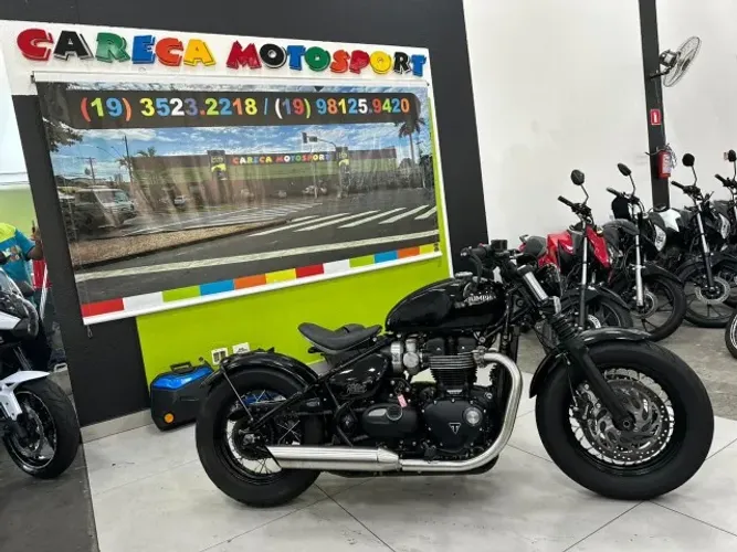 Triumph Bonneville Bobber 2023 / 5.831 KM