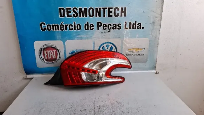 Lanterna peugeot 208 2013-2017 lado direito