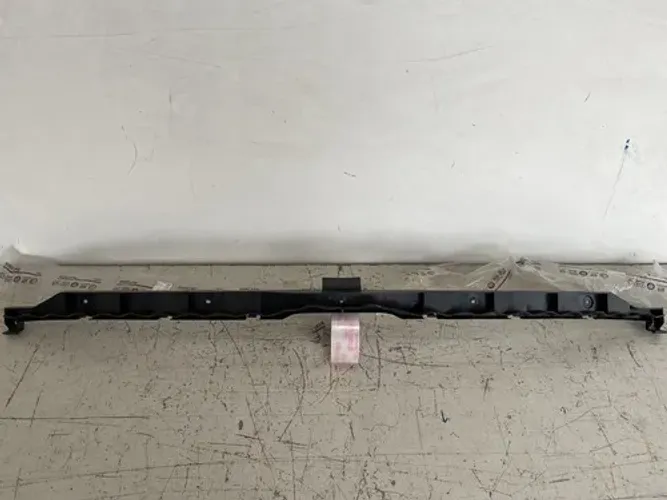 Guia Para Choque Tras Volkswagen Fox 2005 A 2010 220150160