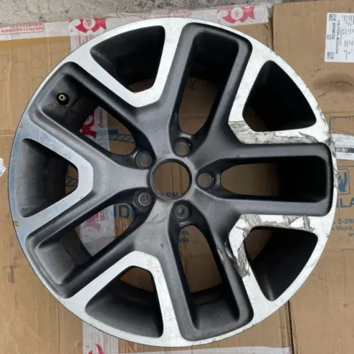 Roda aro 18 Jeep Renegade original 