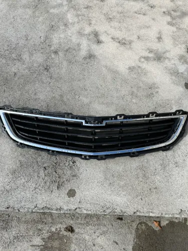 Acabamentos Pára-choque Agile