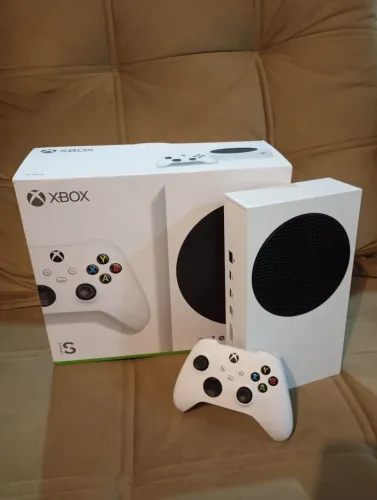 Xbox Series S 512 GB | - de 3 meses