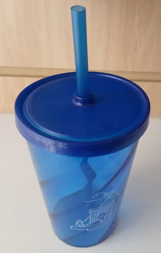 Copo plástico para água Refresco com tampa e canudo