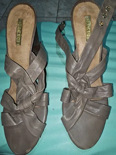 Sandália Orcade Couro Cinza