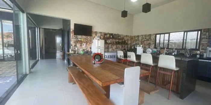 Casa com 4 dormitórios à venda, 300 m² por R$ 1.900.000,00 - Condominio Solar do Bosque -