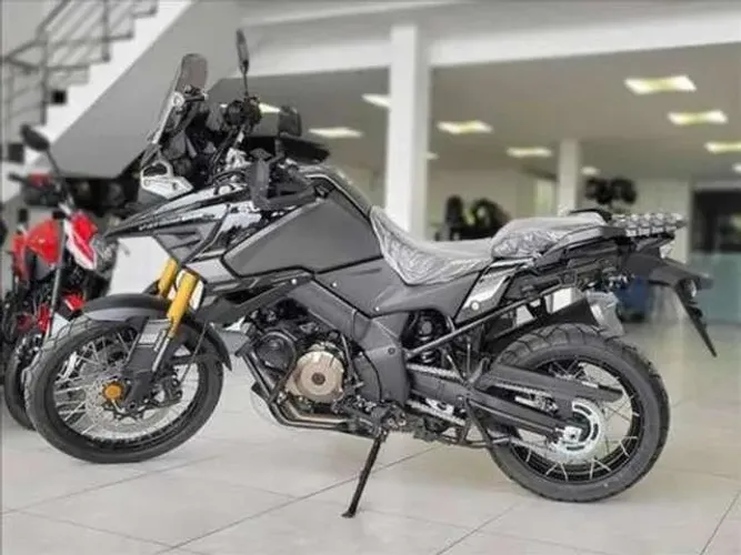 Suzuki V-Strom 1050XT 