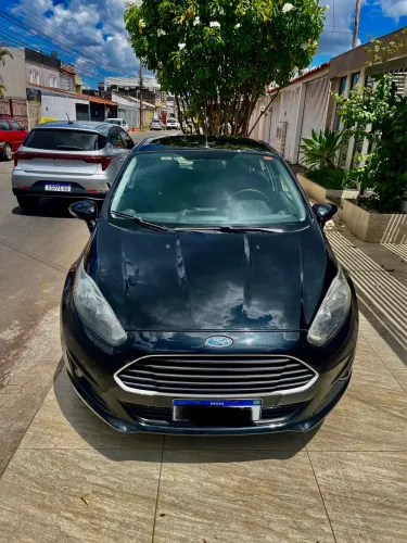 Ford Fiesta 1.5 16V Flex Mec. 5P 2015