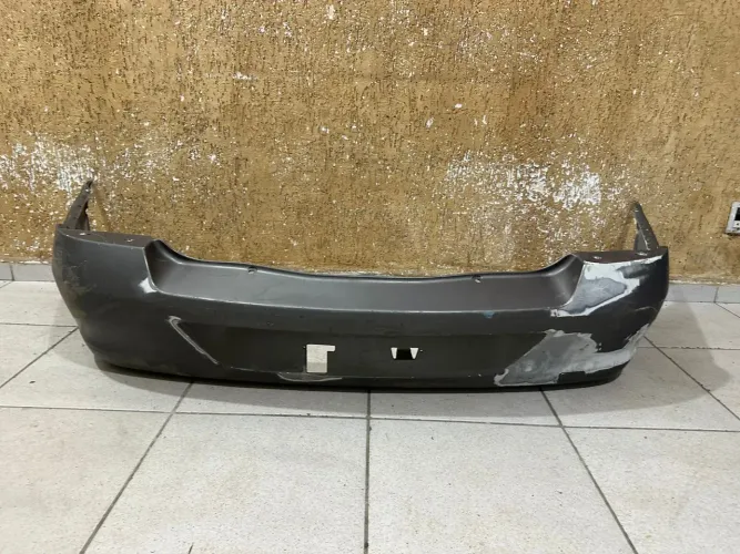 Parachoque traseiro Clio Sedan 2006/2007/2008/2009/2010/2011