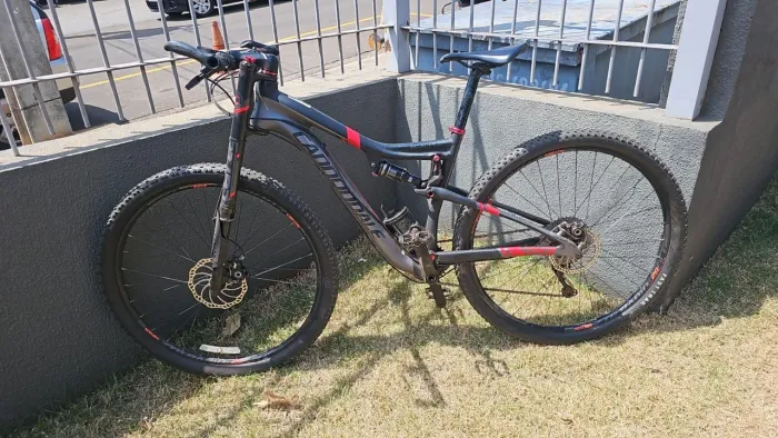 Montain bike Cannondale Scalpel Full Left Carbono 29 