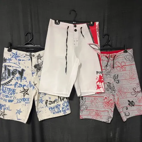 Lote com 3 bermudas tamanho 40