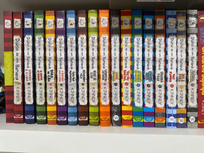 Coleção diário de um banana capa dura 17 unidades 