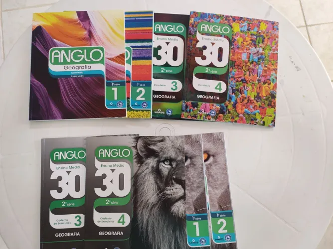 08 Apostilas Anglo - Kit Geografia / Pré Vestibular- Ensino médio/ Texto e exercícios 