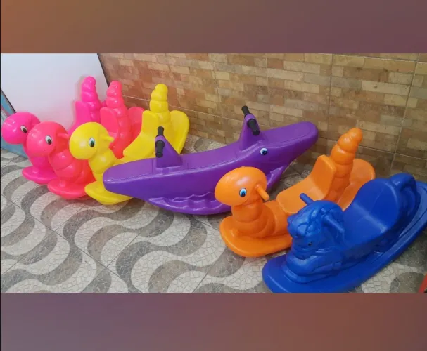 Gangorra Infantil Divertida - Várias Cores e Modelos