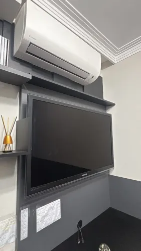 TV Samsung 46 LED