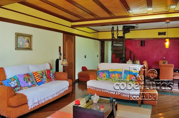 Cobertura à venda no Jardim Europa. Barra da Tijuca. 4 Quartos.