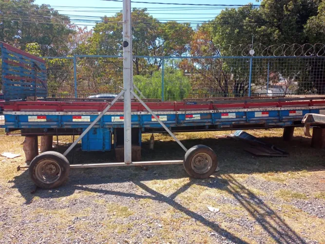 Vende-se carroceria modelo itabaiana 7,00x2,40