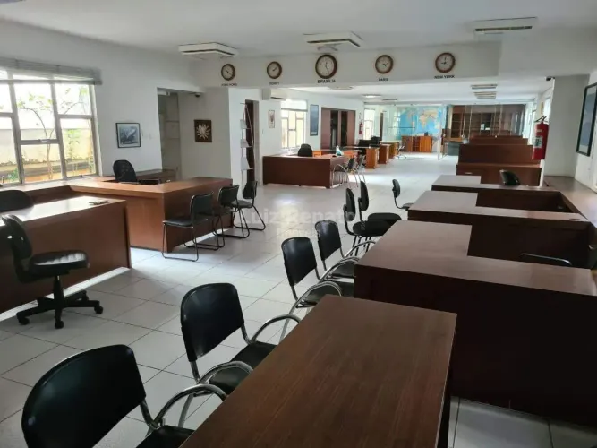 Sala Comercial Mobiliada na Savassi 250m²