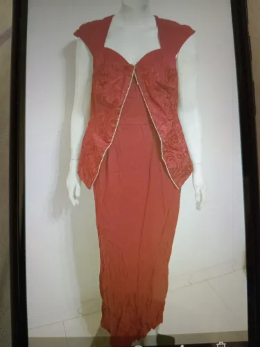 Vestido vinho importado para festa