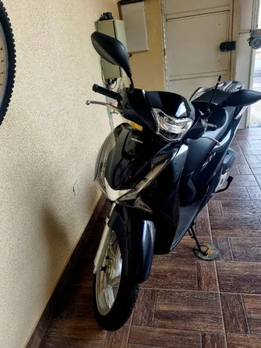 Vendo minha Honda SH150i