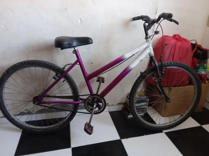 Bicicleta Aro 26 sem marcha