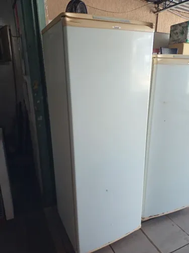 Geladeira 340l Consul usada 