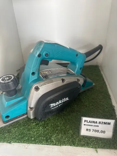 Plaina makita 82 MM 220V