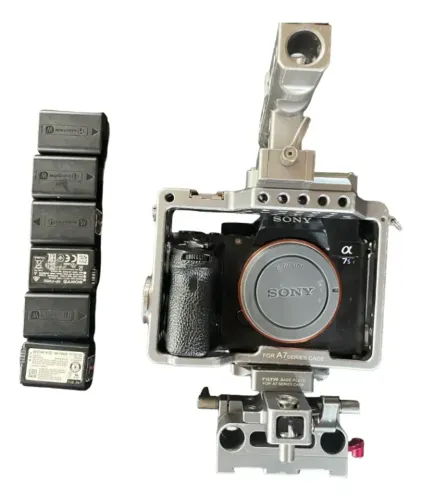Camera Sony A7sii Com Cage Tilta
