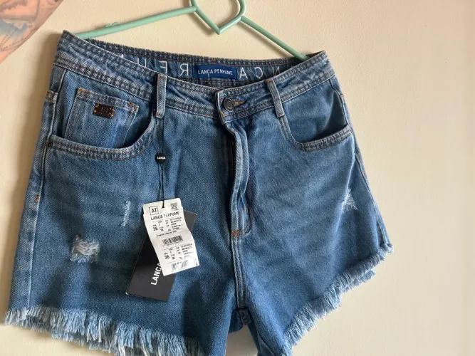 Short Lança Perfume 