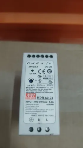 Fonte Chaveada MW MDR-60-24 100-240VAC 1.8A 24V 2.5A