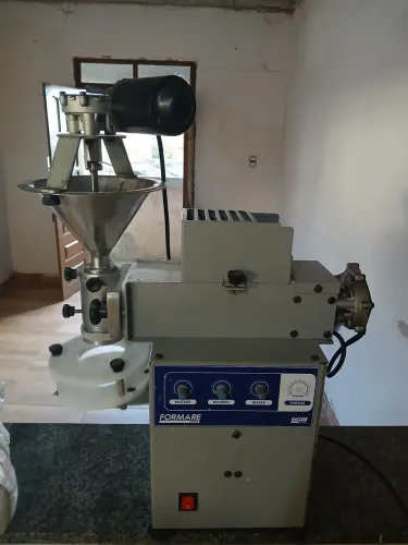 Máquina de salgados